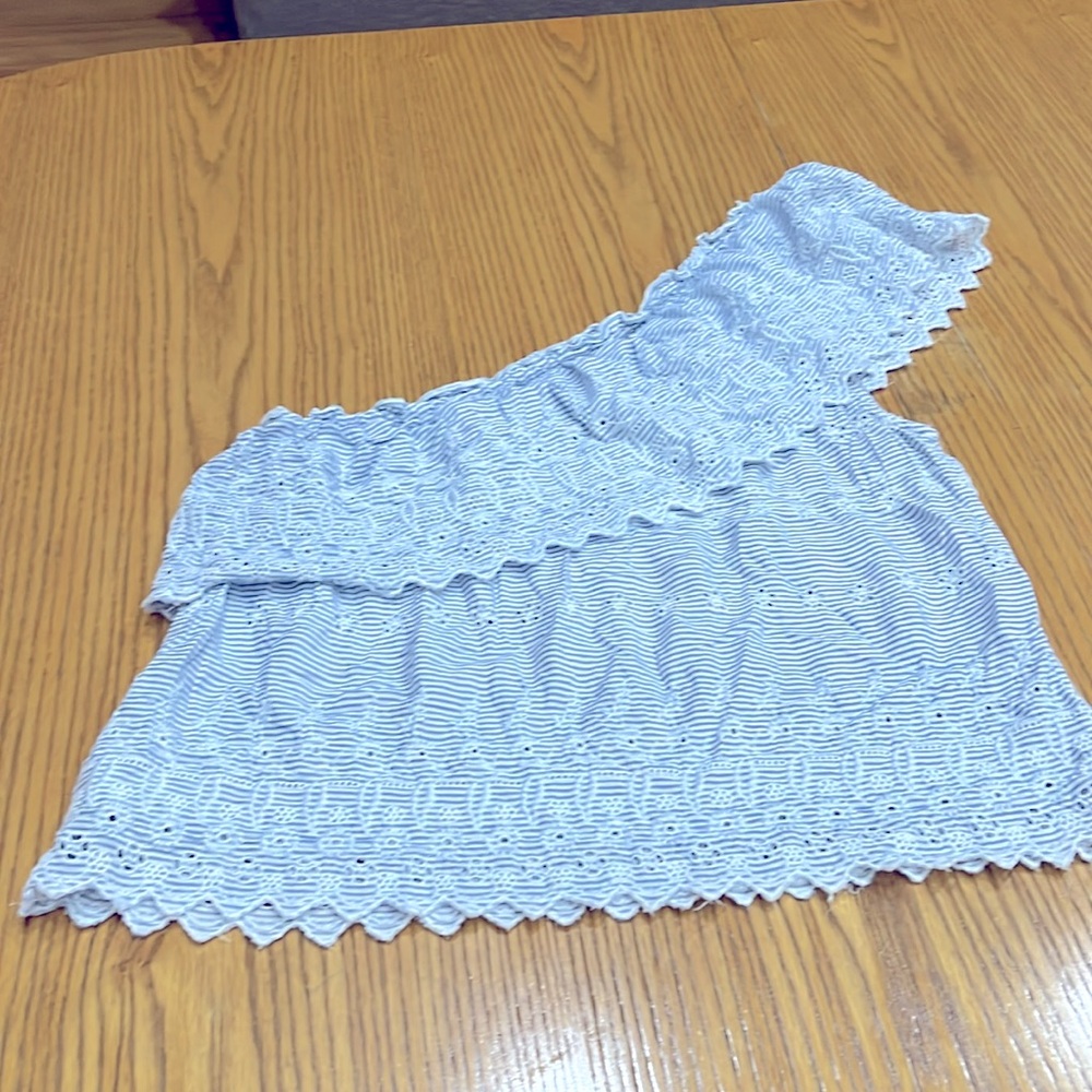 American Eagle Striped Eyelet one shoulder top. Super cute and comfy! - Picture 2 of 4